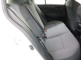 見えないところまで徹底洗浄!中古車をキレイで気持ちよくお乗りいただけるよう、トヨタ認定中古車はしっかりクリーニング。エンジンルームやシートを外した洗浄まで目に見えないところまで徹底的に洗浄しています。
