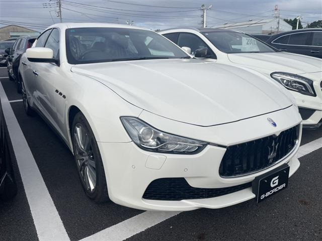 ギブリ 3.0 禁煙車 サンルーフ 茶革シート 純正ナビ