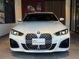 ☆BMWの代名詞とも言える【キドニーグリル】一目見ただけでBMW車であると認識できる確固たるアイコンとして存在感を放ちます☆