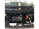 アイドリングストップ搭載!停車中のアイドリングを停止することで、燃費の向上や排出ガスの抑制などに効果があります!エンジンルーム内も高品質カー洗浄技術「まるまるクリン」実施済みです!