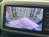【バックカメラ】駐車時に後方がリアルタイム映像で確認できます。大型商業施設や立体駐車場での駐車時や、夜間のバック時に大活躍!運転スキルに関わらず、今や必須となった装備のひとつです!