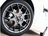 当店ではスポーツグレードや人気車種・上級グレードを主に仕入れ強化しております!中古車でお買い得感あるお車展示中となっておりますのでお客様のご来店、お見積もり依頼お待ちしております。