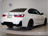 BMWのお車は、&ldquo;駆け抜ける歓び&rdquo;を体現しております。走行の安定性とコーナリングの良さを追求し、思い通りにハンドルの操作可能です。