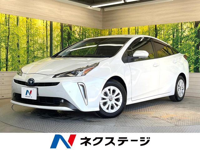 トヨタ プリウス 