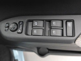 初回車検までのメンテナンスをセット商品として『ワンダフルパスポート』をご案内♪納車後のメンテナンスは愛知ダイハツにお任せください(*^_^*)
