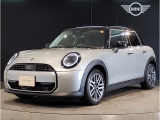 MINI Cooper C 5ドアが入庫しました!