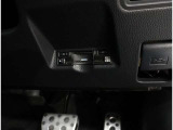 窓を開けずに料金所を通過できる今やもう必需品のETC!インパネにスッキリ装着したビルトインタイプです♪ETCカードの入れ忘れ・抜き忘れを音声やアラームで教えてくれるので、入れ忘れ・抜き忘れを防げます♪