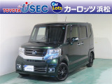 広く使える室内や、スライドドアが便利なN-BOX。人気車種です!