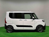 ドアは約90度に開くので荷物も積み込みやすく、乗り降りもしやすい♪ アウトドアで楽しく快適に過ごせる工夫がいっぱいです♪♪