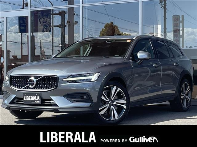V60クロスカントリー B5 AWD プロ 4WD 4WD 本革シート
