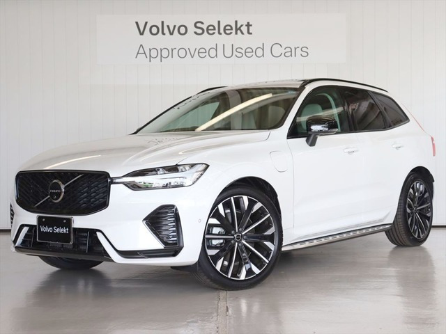 XC60 ウルトラ T6 AWD プラグイン ハイブリッド 4WD 