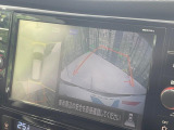 【アラウンドビューモニター】専用のカメラにより、上から見下ろしたような視点で360度クルマの周囲を確認することができます☆死角部分も確認しやすく、狭い場所での切り返しや駐車もスムーズに行えます。