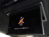 後席モニターを装備しています、後部座席の人も快適です。