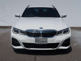 BMW正規ディーラーとして厳選された認定中古車を展示しております。