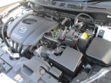 エンジンは1300CC SKYACTIV-Gを採用。
