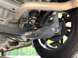 お車を安心してお乗りいただく為には、足回りの定期点検が欠かせません。サービスサポート(有償保証)では無料点検もご提供しており、安心のカーライフをお過ごしいただけるサポート体制が整っています。