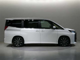 1年間走行距離無制限「ロングラン保証」付きで最長3年間の有料延長保証「ロングラン保証」に設定可能です。
