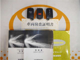 スマートキー&エンジンスターター付。取扱説明書とメンテナンスノートもあります☆品質評価シート付いてます!!