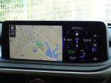 レクサス純正メモリーナビを装備しています。