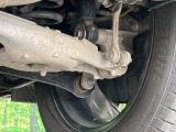 お車を安心してお乗りいただく為には、足回りの定期点検が欠かせません。サービスサポート(有償保証)では無料点検もご提供しており、安心のカーライフをお過ごしいただけるサポート体制が整っています。