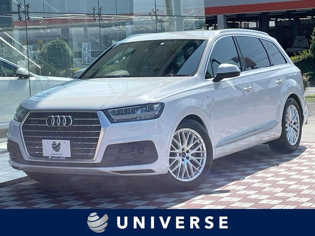 アウディ Q7 
