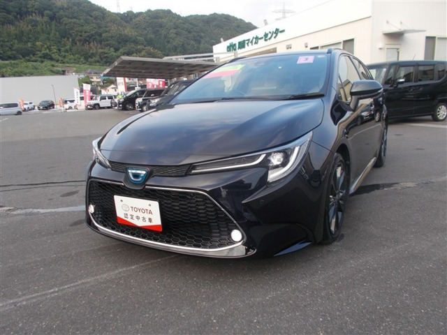 カローラツーリング 1.8 ハイブリッド W×B