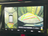 【パノラミックビューモニター】専用のカメラにより、上から見下ろしたような視点で360度クルマの周囲を確認することができます☆死角部分も確認しやすく、狭い場所での切り返しや駐車もスムーズに行えます。