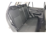 ■車内クリーニング■専門スタッフが見えないところまで徹底洗浄!車内のニオイもリフレッシュ!目に見えないところまで美しくがモットーです。だから、当店の中古車は内装にも自信があります!