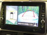 【アラウンドビューモニター】専用のカメラにより、上から見下ろしたような視点で360度クルマの周囲を確認することができます☆死角部分も確認しやすく、狭い場所での切り返しや駐車もスムーズに行えます。