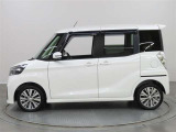 内外装に加えエンジンルームを徹底クリーニングする「まるまるクリーニング」を実施済み!