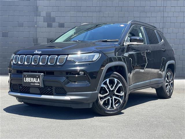 コンパス リミテッド 4WD 本革シート