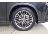 235/50R20