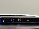 TFTカラ-マルチインフォメ-ションディスプレイ4.2インチの液晶画面に、安全・安心のコンテンツやオ-トエアコンのステ-タスなど、さまざまな運転情報を表示し見やすさにこだわったメ-タ-です♪
