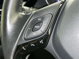 ステアリングスイッチ装備!運転しながら手元でオーディオの操作などができます。