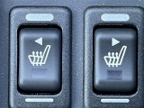 ◆【快適温熱シート(シートヒーター)】寒い日はもちろん、夏の冷房中にも効果を発揮します。長時間座っていると負担のかかりやすい背中や腰、寒い日に冷えやすい脚部を暖めます!温度調節機能もあります。