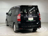 弊社の商品車両は横浜本牧にあります本部で隅々までチェックを行い、トヨタの厳しい商品基準をクリアした車両を展示しています。ご安心してお選びいただけます。