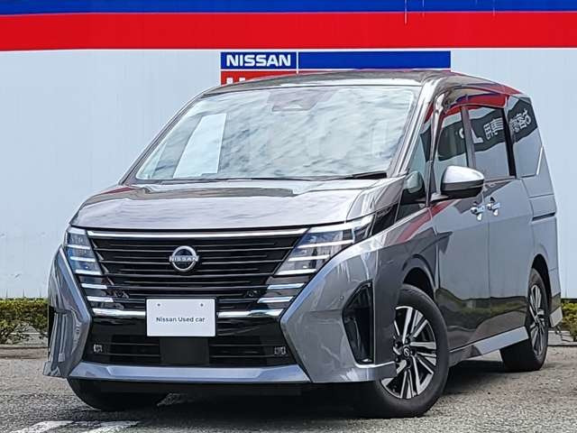 セレナ 1.4 e-POWER ハイウェイスターV 