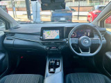 想像をこえた広さと快適さ、そして使いやすさ。コンパクトなボディにゆとりの空間が広がります!