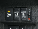 ◆両側電動スライドドア◆狭い駐車場でも乗り降りが楽々♪お子様が隣の車にドアを当ててしまう心配もございません!小さなお子様連れの方もこれで安心。