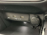 シガーソケット用の充電器が使用可能です!