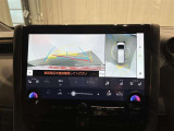 【バックモニター】駐車時に後方がリアルタイム映像で確認できます。大型商業施設や立体駐車場での駐車時や、夜間のバック時に大活躍?