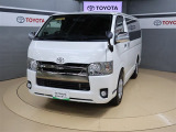 トヨタ認定中古車の安心感はそのままに、まるごとクリーニングと同等商品の当社「キラリフレッシュ」を簡素化し、お買い求めやすくした商品が、「トヨタ認定中古車ライト」です。