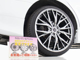 新品20インチAWホイール&新品タイヤ装着車両★カスタムで検討されていたお客様には是非ご紹介したい1台で御座います!
