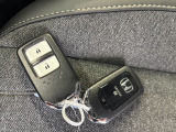 キー操作の手間が少なく、乗車から発進までの流れがスムーズ。毎日の運転がより快適になります