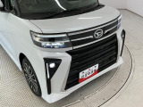ヘッドライトには目立つくすみも無くクリアに仕上がっております。ポリッシャーでのみがきの工程を取り、ツヤのあるキレイな状態へ。