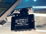 【ドライブレコーダー】ドライブレコーダー装備!走行中はもちろん、あおり運転や事故に遭遇した際、映像で記録し、万一のリスクに備えます。※記録用SDカードはお客様ご自身でご準備いただく必要があります。
