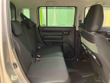 新車・中古車・サービス工場一体型店舗です。中古車はもちろん、ダイハツの新車も販売しておりますので是非一度ご来店下さい!