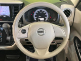 【ステアリングスイッチ】運転中、前方から目線をそらすことなく、オーディオ等の操作が可能な便利機能!安心&快適なドライブを演出してくれます♪