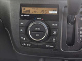 【オートエアコン】これなら車内温度を一定に保ちやすく過ごしやすいです。