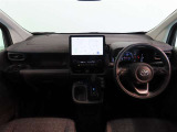 見通しのよいすっきりとした視界で、誰でも運転しやすいです。運転のしやすさは疲れにくさにも繋がりますよ♪